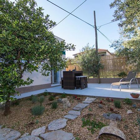 Apartment Sandra Trogir Bagian luar foto